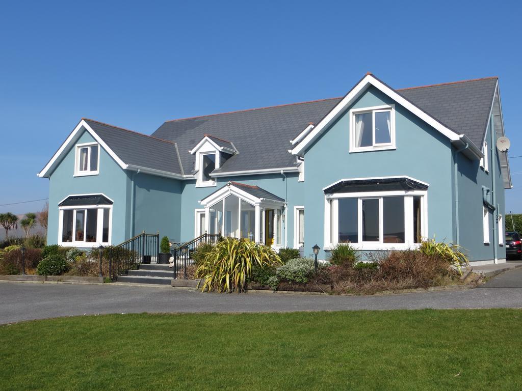 The Lighthouse Apartment Dingle Exterior photo